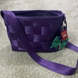 Original Harveys Seatbelt bag in purple